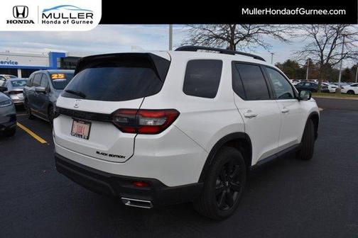 2025 Honda Pilot Black Edition