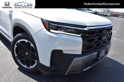 Platinum White Pearl 2026 Honda Pilot Touring S