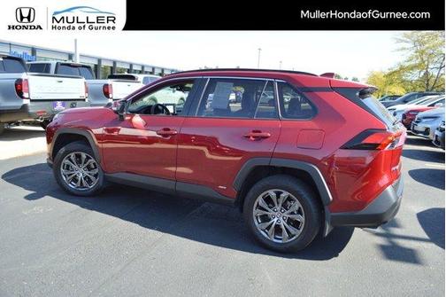 2022 Toyota RAV4 Hybrid XLE Premium