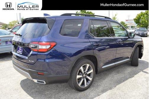 2023 Honda Pilot Elite