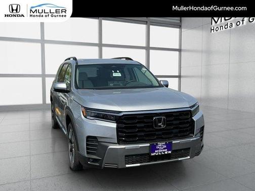 Solar Silver Metallic 2026 Honda Pilot Touring