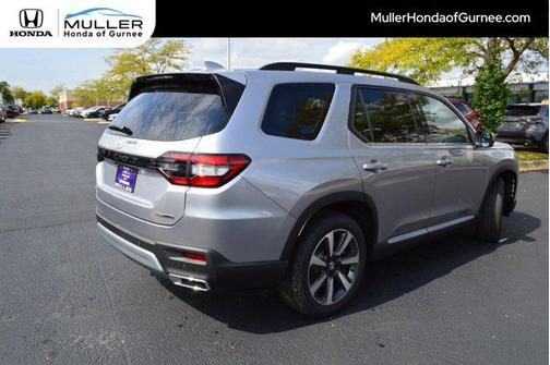 2025 Honda Pilot Touring