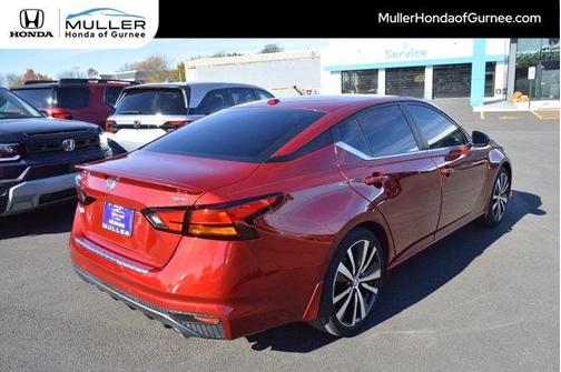 2022 Nissan Altima 2.5 SR