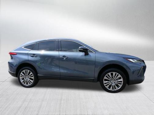 2023 Toyota Venza XLE