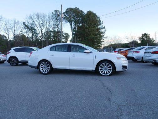 2011 Lincoln MKS Base