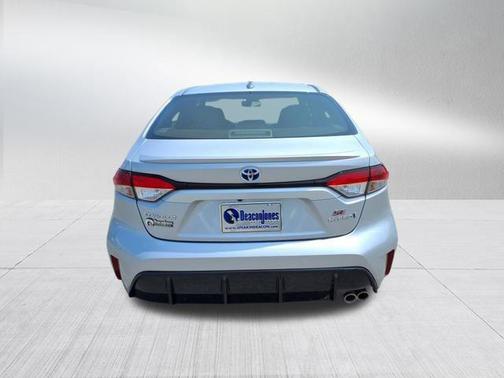 2024 Toyota Corolla Hybrid SE