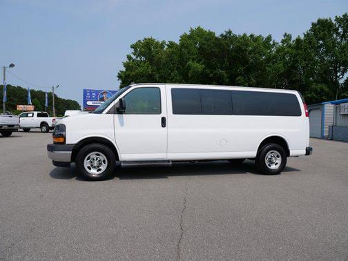 2019 Chevrolet Express 3500 LT