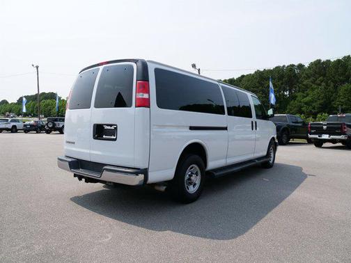 2019 Chevrolet Express 3500 LT