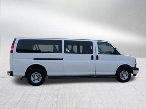 2019 Chevrolet Express 3500 LT