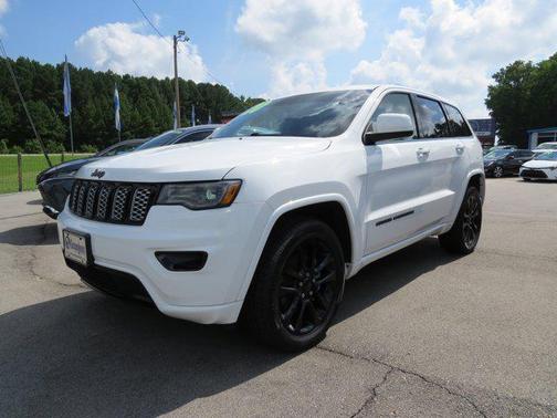 2020 Jeep Grand Cherokee Altitude