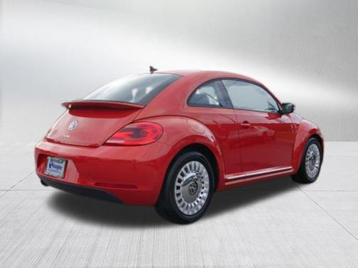2016 Volkswagen Beetle 1.8T SE