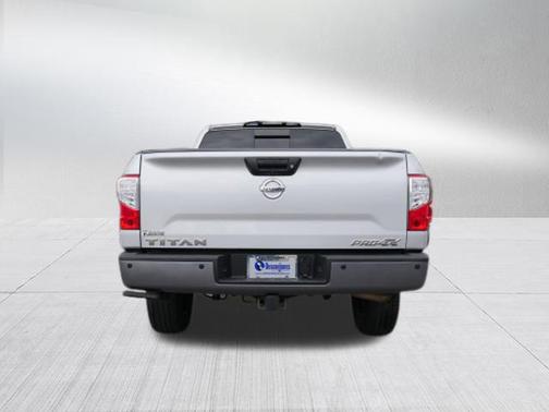 2018 Nissan Titan PRO-4X