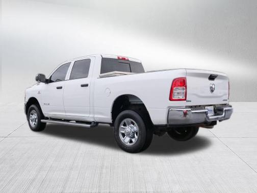 2019 RAM 2500 Tradesman Crew Cab 4x4 6'4' Box