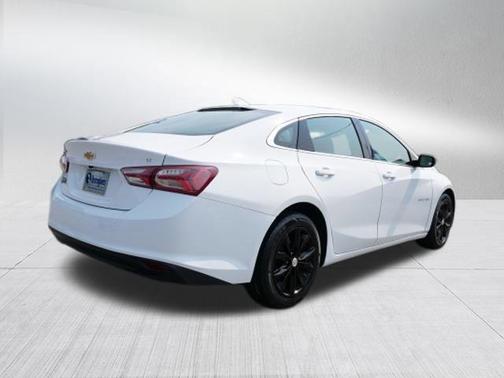 2022 Chevrolet Malibu FWD LT
