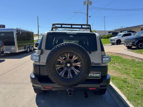 Quicksand 2012 Toyota FJ Cruiser Base