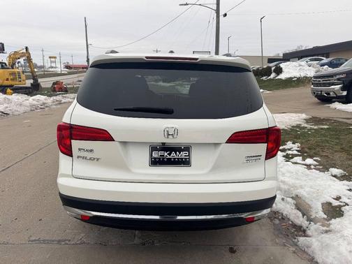 2017 Honda Pilot Touring