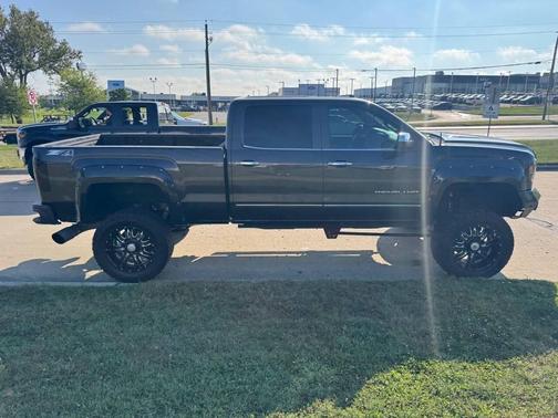 2015 GMC Sierra 2500 Denali