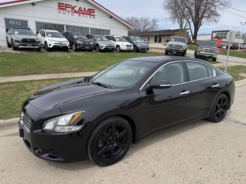 2011 Nissan Maxima SV