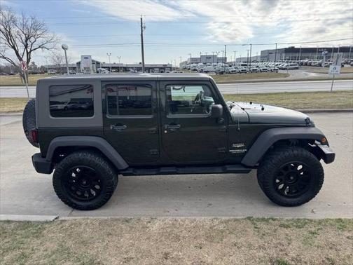 2010 Jeep Wrangler Unlimited Sahara
