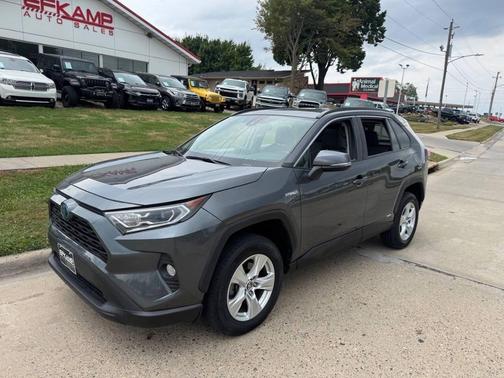 2021 Toyota RAV4 Hybrid XLE