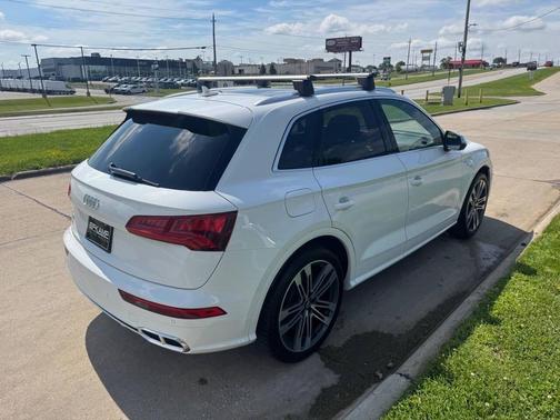 Ibis White 2018 Audi SQ5 3.0T Prestige