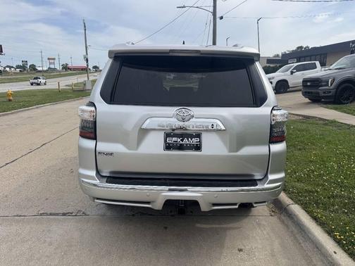 Classic Silver Metallic 2014 Toyota 4Runner Trail Premium