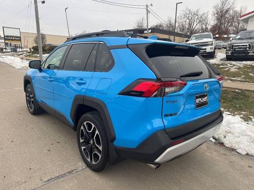 2019 Toyota RAV4 Adventure