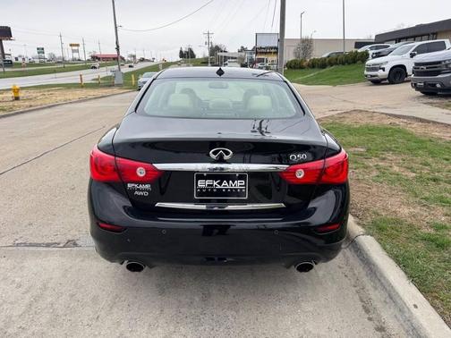 Black Obsidian 2014 INFINITI Q50 Premium