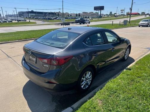 Meteor Gray Mica 2016 Mazda Mazda3 s Grand Touring