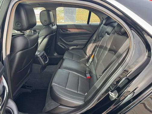 2016 Cadillac CTS 2.0L Turbo Luxury