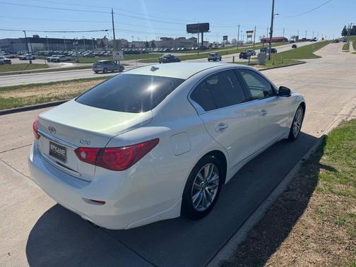 Moonlight White 2015 INFINITI Q50 Premium