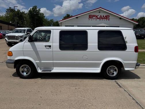 2001 Dodge Ram 1500 1500 3dr Passenger Van
