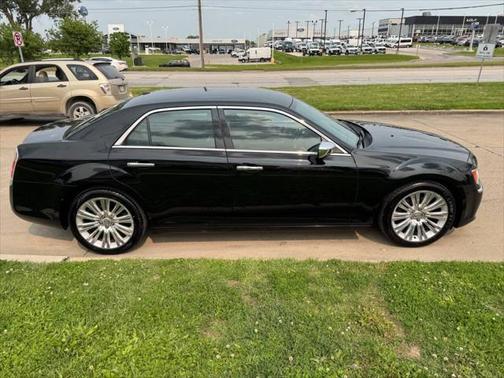 2014 Chrysler 300 S