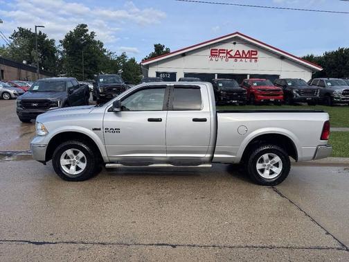 Bright Silver Metallic Clear Coat 2013 RAM 1500 SLT