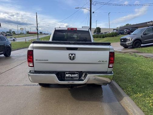 Bright Silver Metallic Clear Coat 2013 RAM 1500 SLT