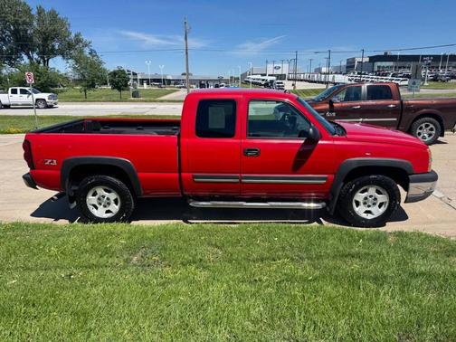 Victory Red 2004 Chevrolet Silverado 1500 Z71