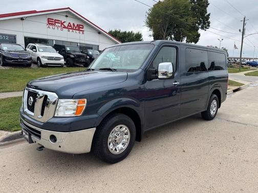2015 Nissan NV Passenger NV3500 HD SL V8