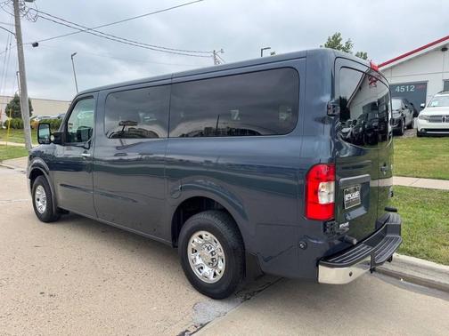 2015 Nissan NV Passenger NV3500 HD SL V8