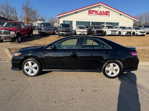 2010 Toyota Camry LE