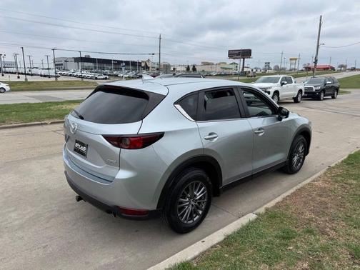Sonic Silver Metallic 2017 Mazda CX-5 Touring