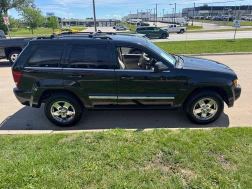 Black Clearcoat 2005 Jeep Grand Cherokee Limited