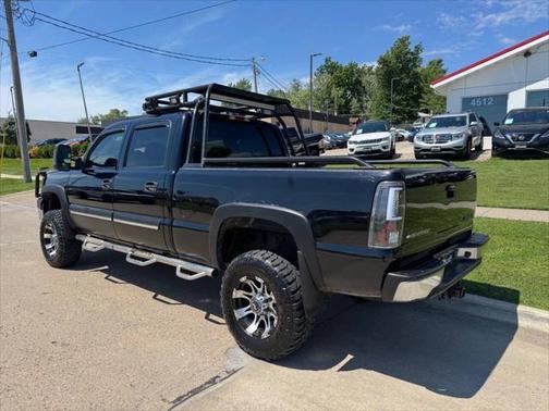 2005 Chevrolet Silverado 2500 LT H/D Crew Cab