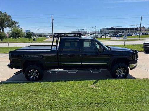 2005 Chevrolet Silverado 2500 LT H/D Crew Cab