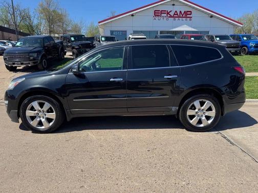 Black Granite Metallic 2014 Chevrolet Traverse LTZ