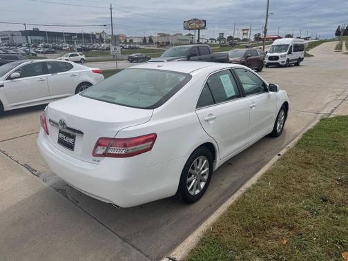 2011 Toyota Camry XLE