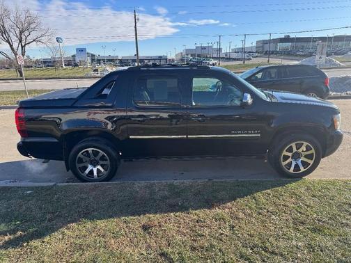 2013 Chevrolet Avalanche LTZ