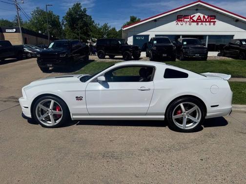 Oxford White 2014 Ford Mustang GT