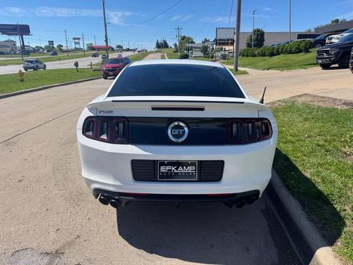 Oxford White 2014 Ford Mustang GT