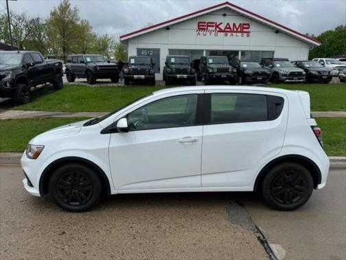 2017 Chevrolet Sonic LT