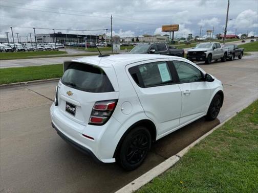 2017 Chevrolet Sonic LT